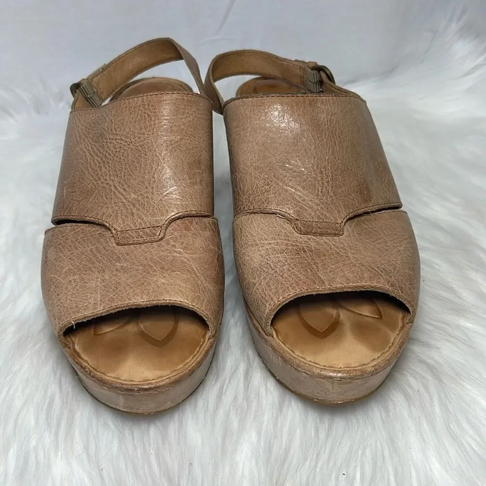 Born Tanera‎ Tan Leather  Platform Wedge Slingback Sandals Sz 9